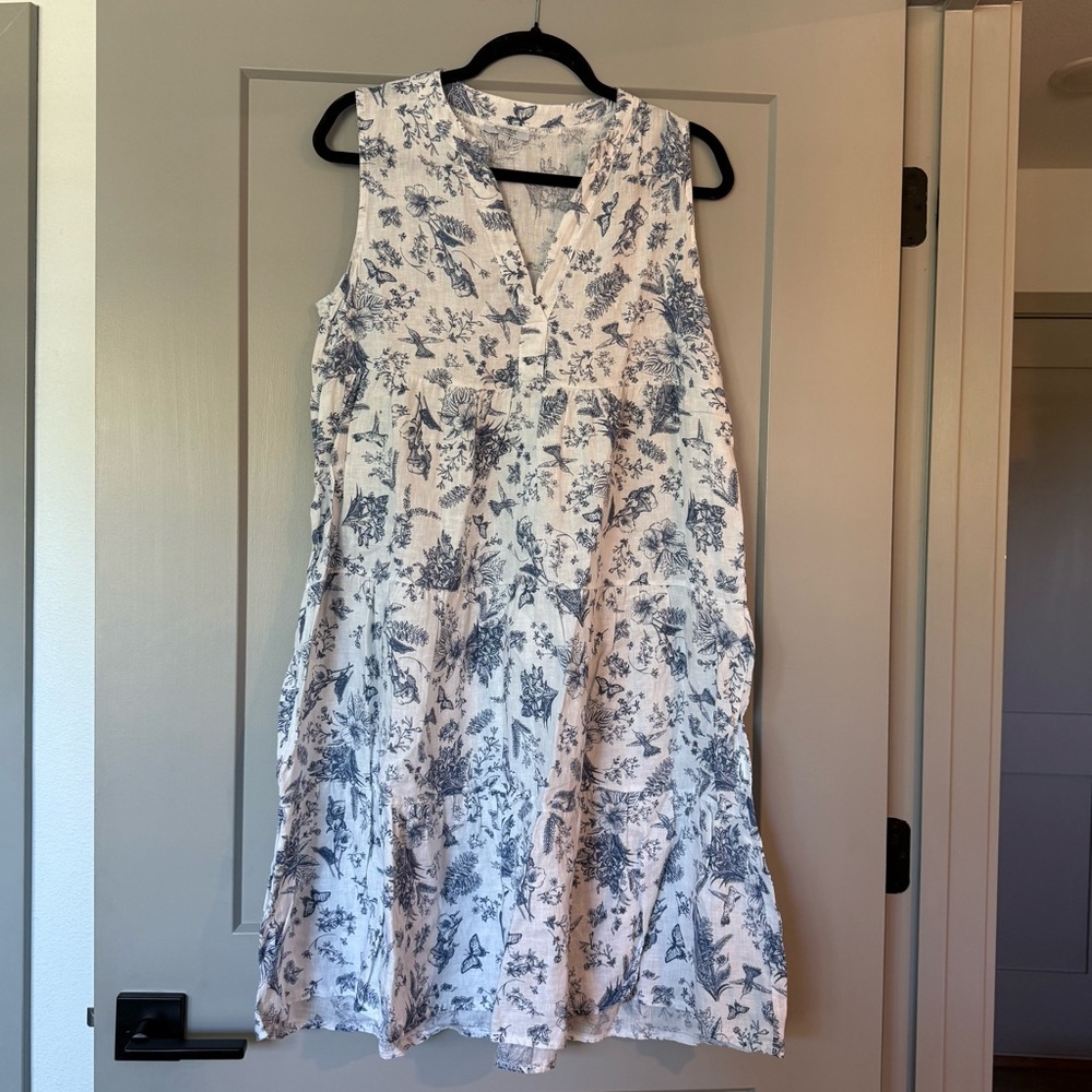 Rosemarine Italy tiered linen dress blue white floral hummingbird print Medium